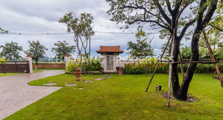 For rent and for sale 4 bedrooms house in Doi Saket, Chiang Mai