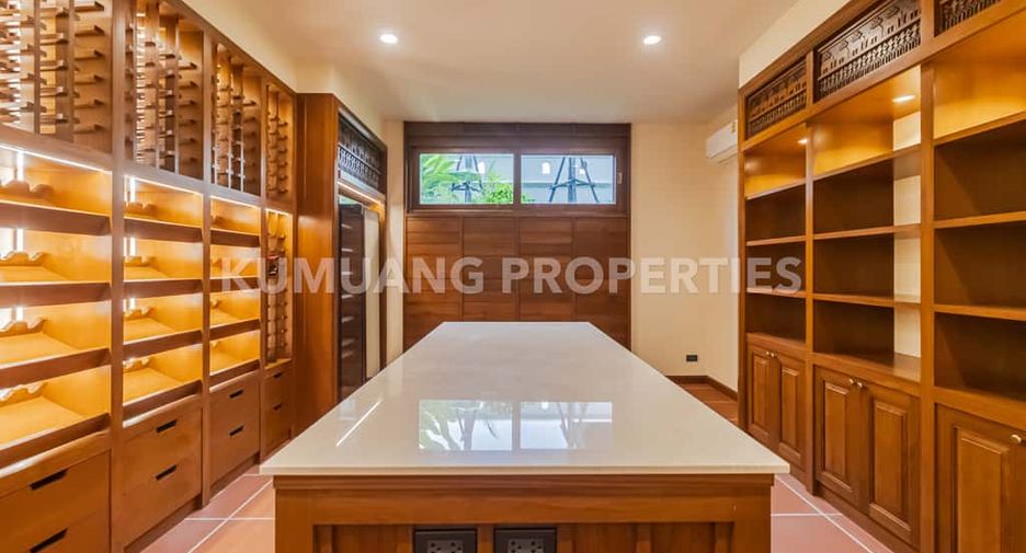For rent and for sale 4 bedrooms house in Doi Saket, Chiang Mai