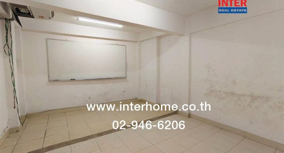 For sale 5 bedrooms retail Space in Bang Bon, Bangkok