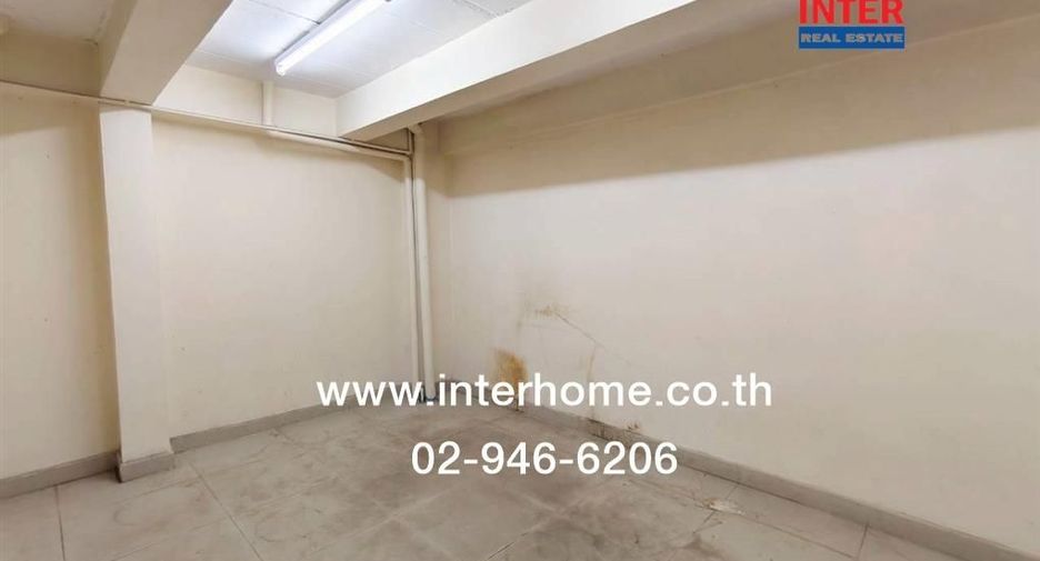For sale 5 bedrooms retail Space in Bang Bon, Bangkok