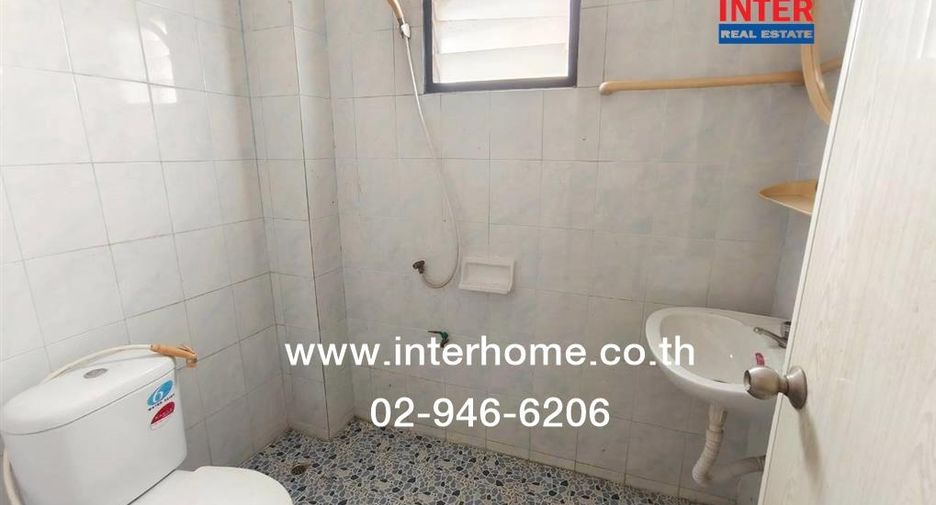For sale 5 bedrooms retail Space in Bang Bon, Bangkok