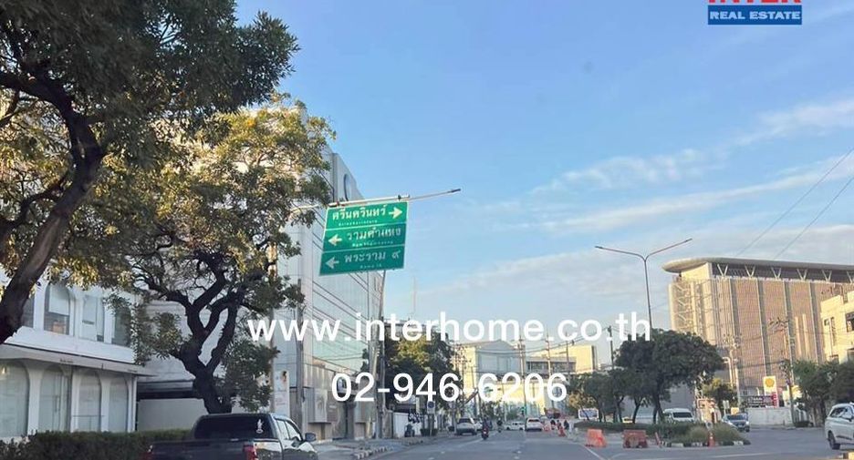 Büro zur Miete und zum Kauf mit 3 Zimmer in Suan Luang, Bangkok