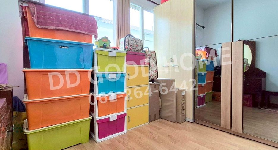 Haus zum Kauf mit 3 Zimmer in Mueang Samut Sakhon, Samut Sakhon