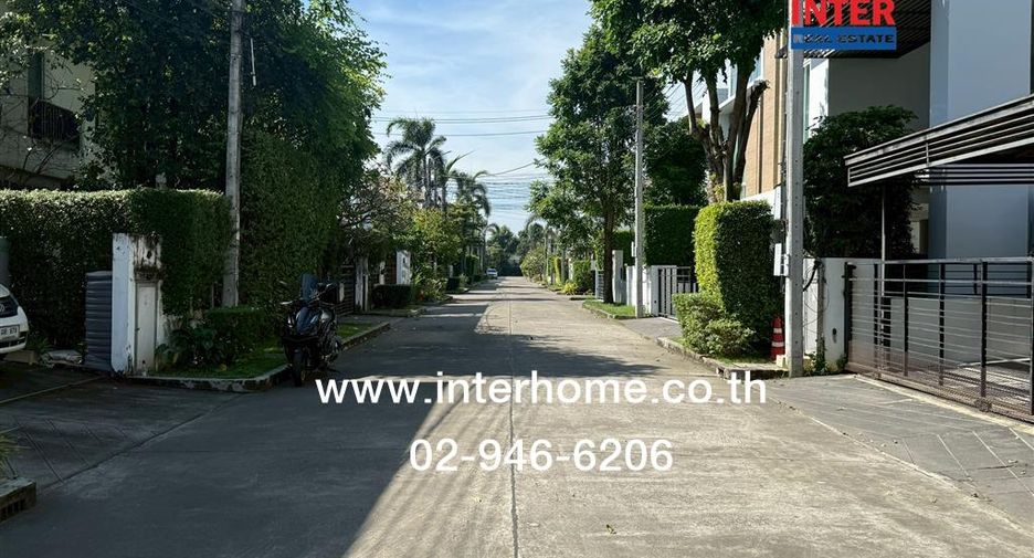 For sale 3 bedrooms house in Prawet, Bangkok