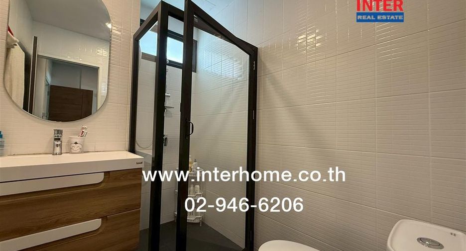 For sale 3 bedrooms house in Prawet, Bangkok