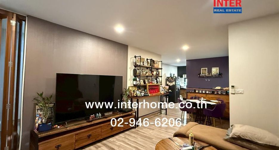 For sale 3 bedrooms house in Prawet, Bangkok