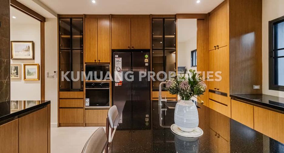 Haus zum Kauf mit 4 Zimmer in Mae Rim, Chiang Mai