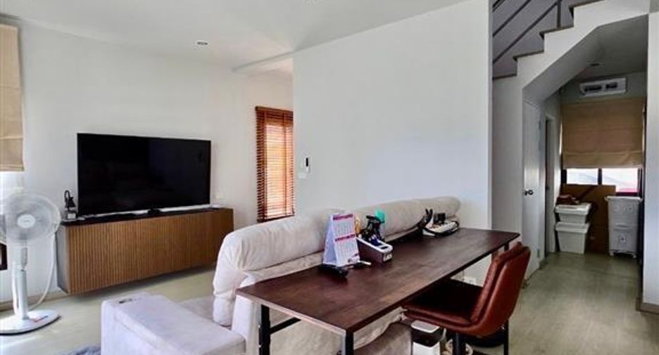 For sale 3 bedrooms house in Khlong Luang, Pathum Thani