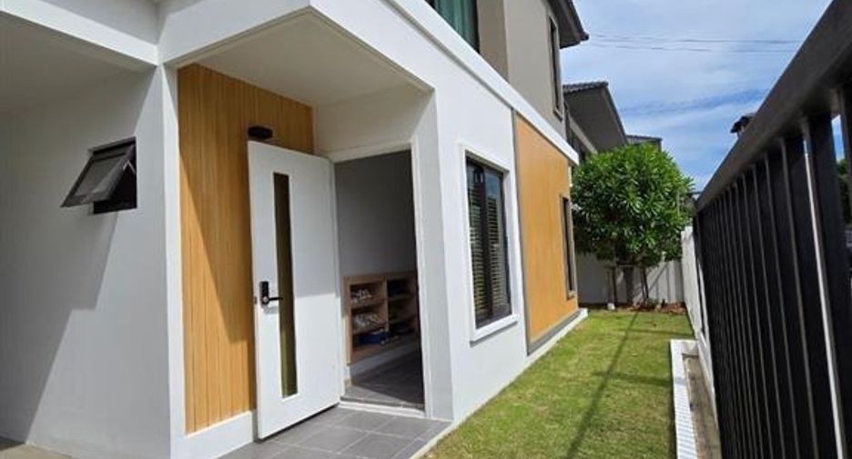 For sale 3 bedrooms house in Khlong Luang, Pathum Thani