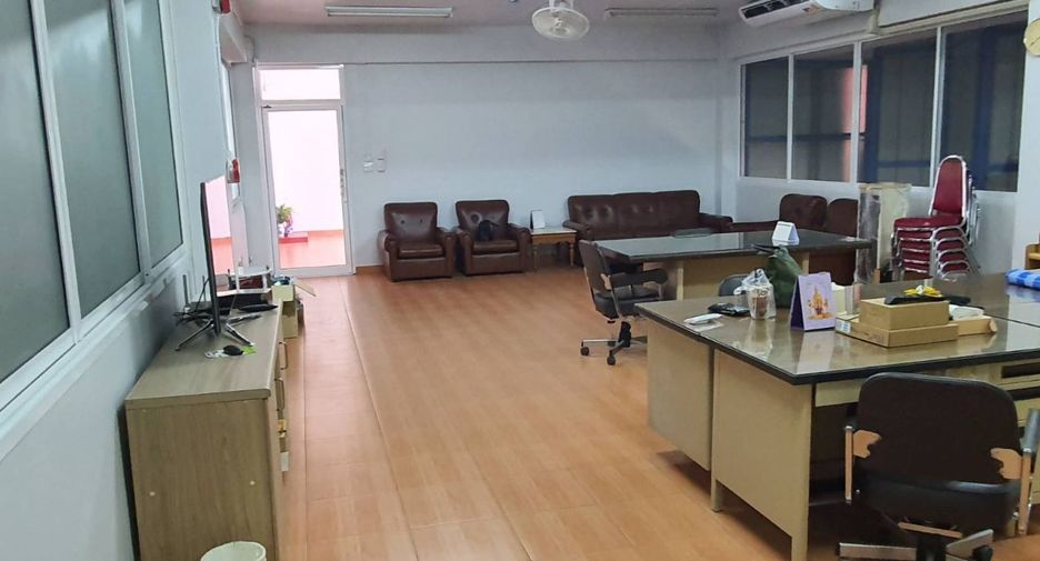 For rent and for sale warehouse in Lat Krabang, Bangkok