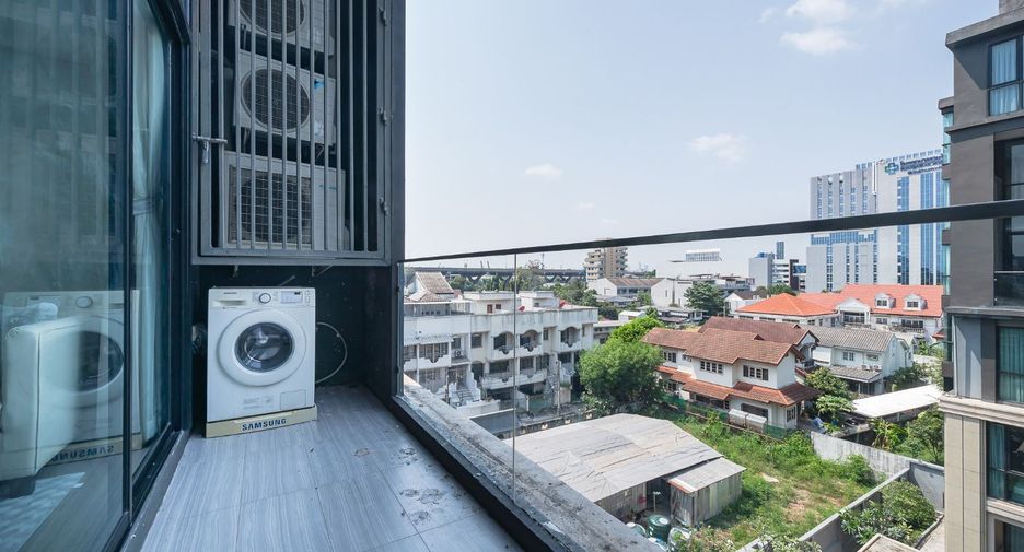 For rent and for sale 3 bedrooms condo in Phra Khanong, Bangkok