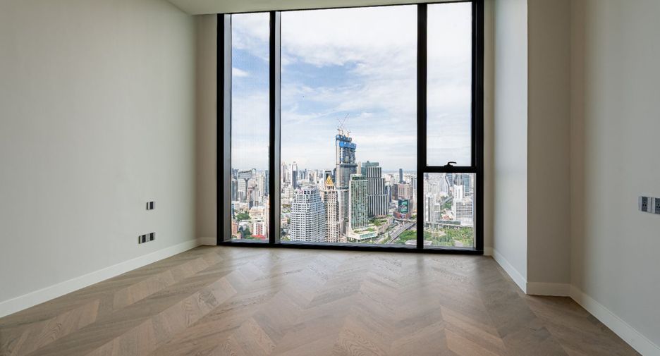 For sale 3 bedrooms condo in Sathon, Bangkok