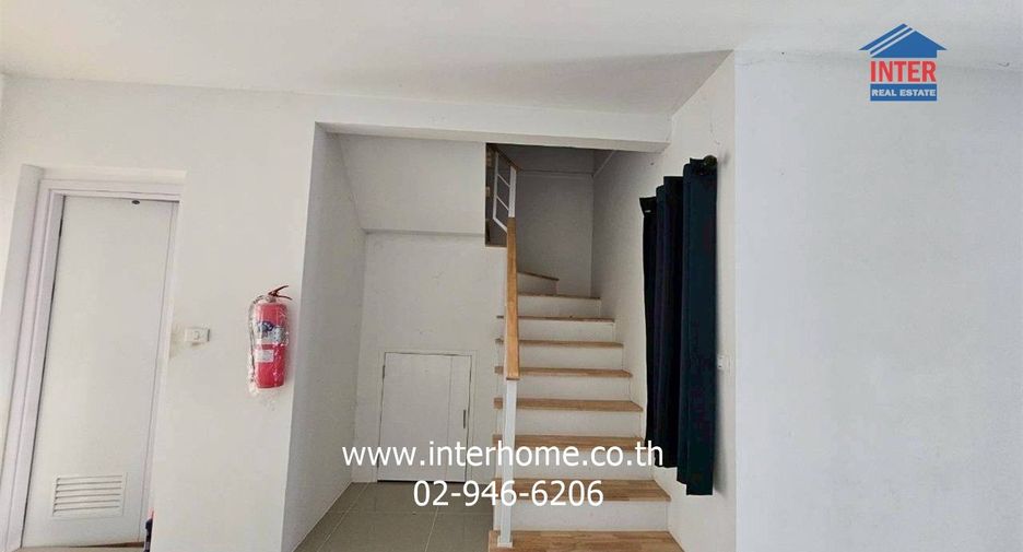 For rent and for sale 3 bedrooms townhouse in Mueang Pathum Thani, Pathum Thani