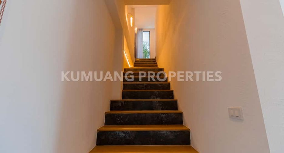 For sale 8 bedrooms house in San Sai, Chiang Mai