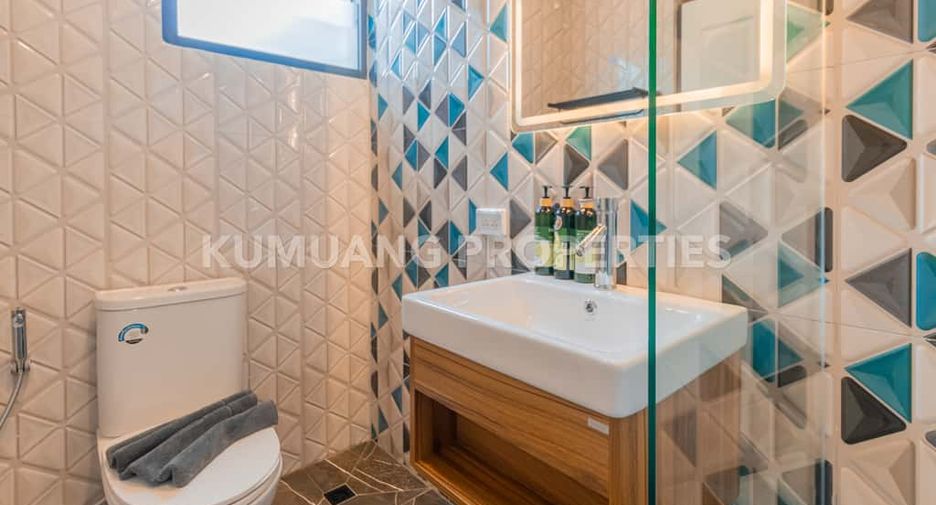 For sale 8 bedrooms house in San Sai, Chiang Mai