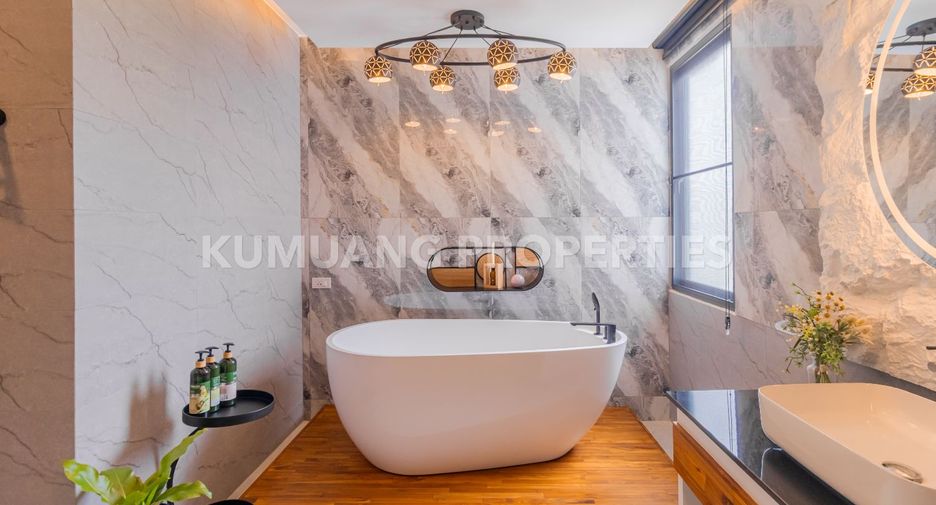 For sale 8 bedrooms house in San Sai, Chiang Mai