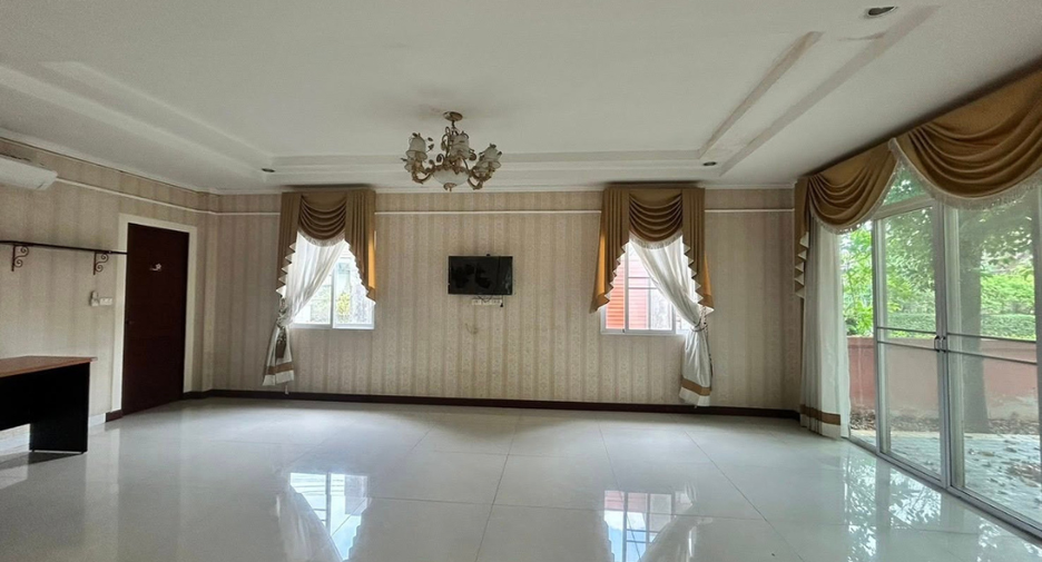 ขาย 6 ห้องนอน บ้านเดี่ยว ใน สันทราย, เชียงใหม่