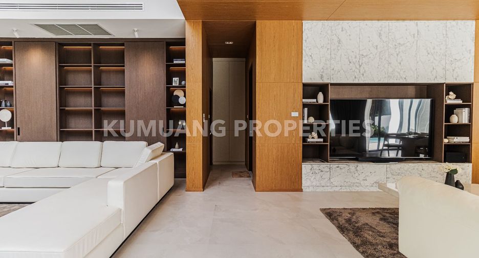 For sale 5 bedrooms house in Mueang Chiang Mai, Chiang Mai