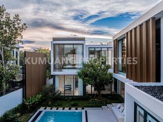 For sale 5 bedrooms house in Mueang Chiang Mai, Chiang Mai