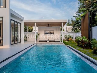 For sale 5 bedrooms house in Mueang Chiang Mai, Chiang Mai