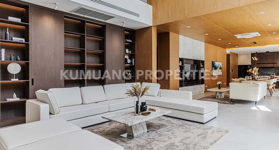 For sale 5 bedrooms house in Mueang Chiang Mai, Chiang Mai