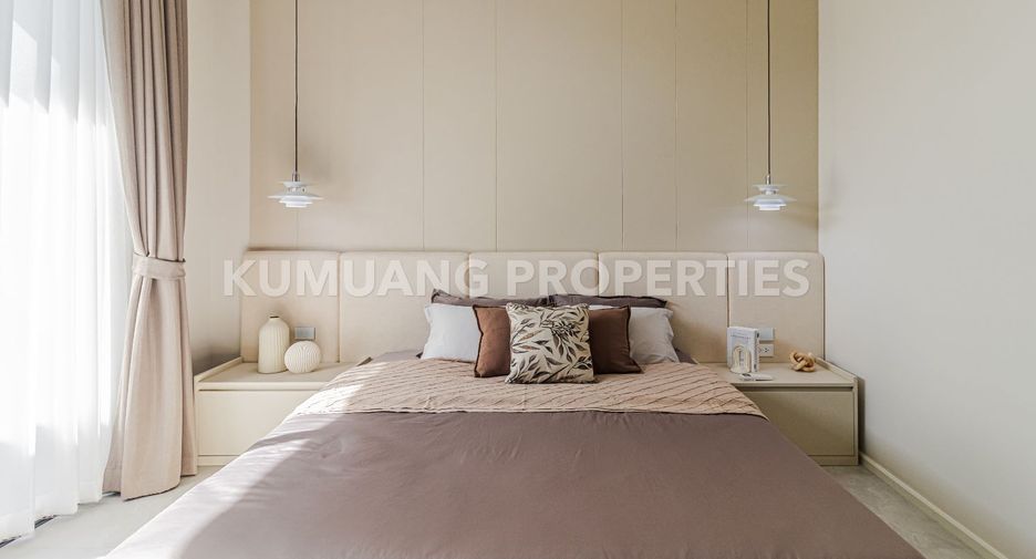 For sale 5 bedrooms house in Mueang Chiang Mai, Chiang Mai