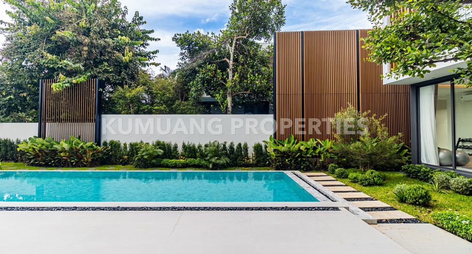 For sale 5 bedrooms house in Mueang Chiang Mai, Chiang Mai