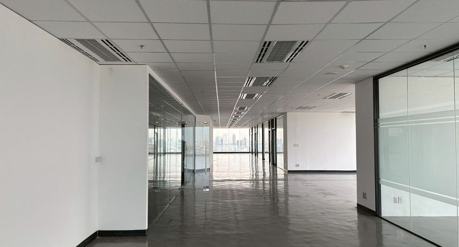 For rent office in Huai Khwang, Bangkok