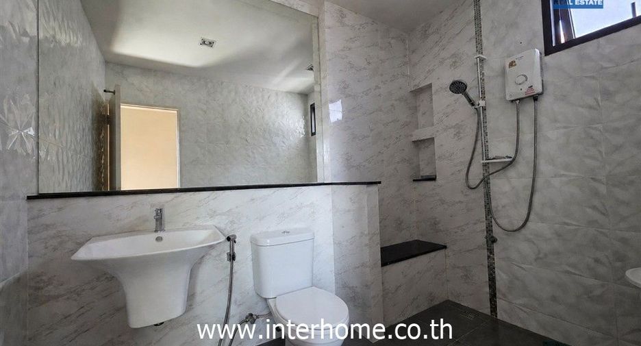 For sale 4 bedrooms house in Mueang Samut Sakhon, Samut Sakhon