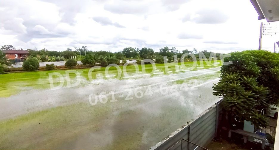 Продажа 3 спальни таунхаус в Khlong Luang, Патумтани