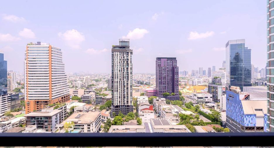 Wohnung zur Miete und zum Kauf mit 3 Zimmer in Khlong Toei, Bangkok