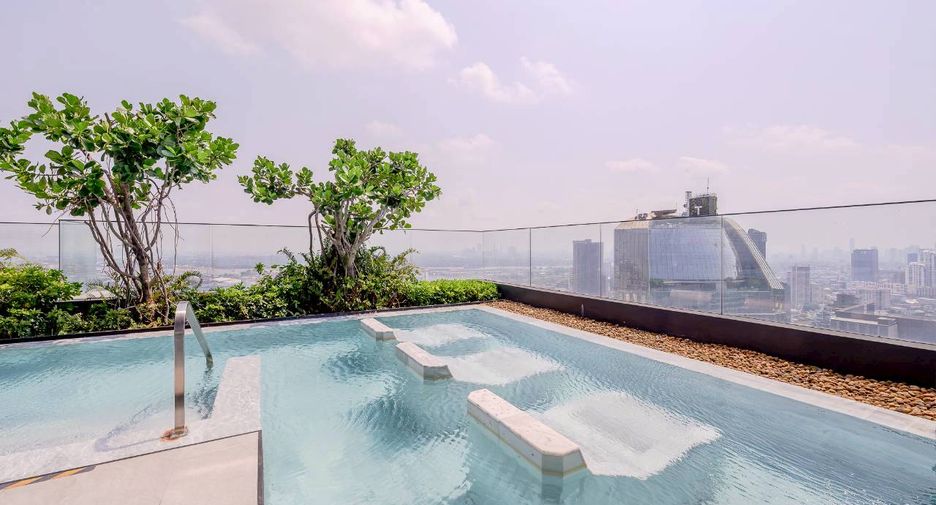 Wohnung zur Miete und zum Kauf mit 3 Zimmer in Khlong Toei, Bangkok