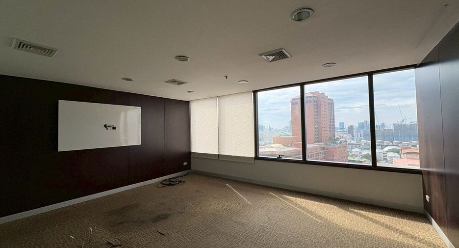 For rent office in Huai Khwang, Bangkok
