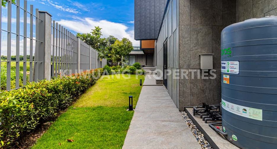 For rent and for sale 5 bedrooms house in Mueang Chiang Mai, Chiang Mai