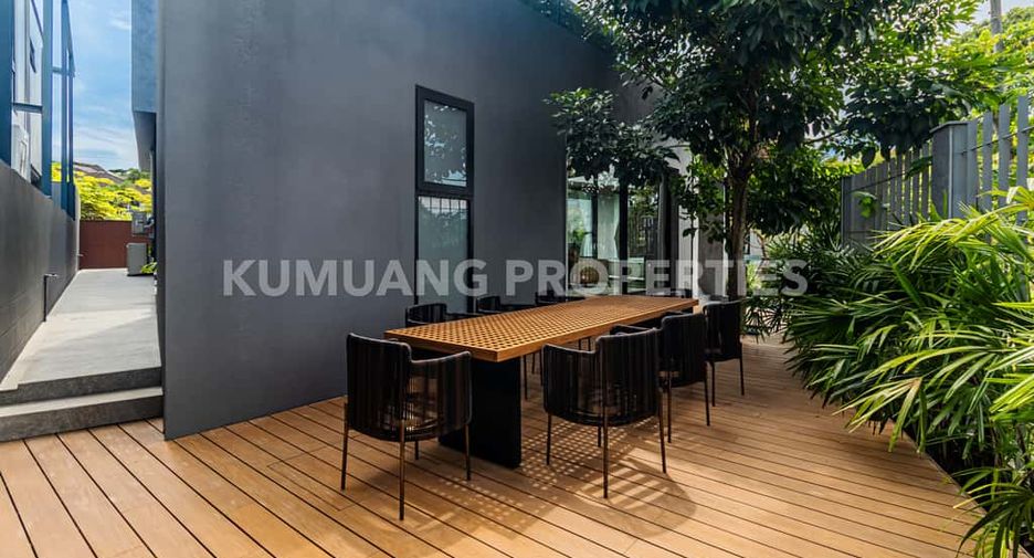 For rent and for sale 5 bedrooms house in Mueang Chiang Mai, Chiang Mai