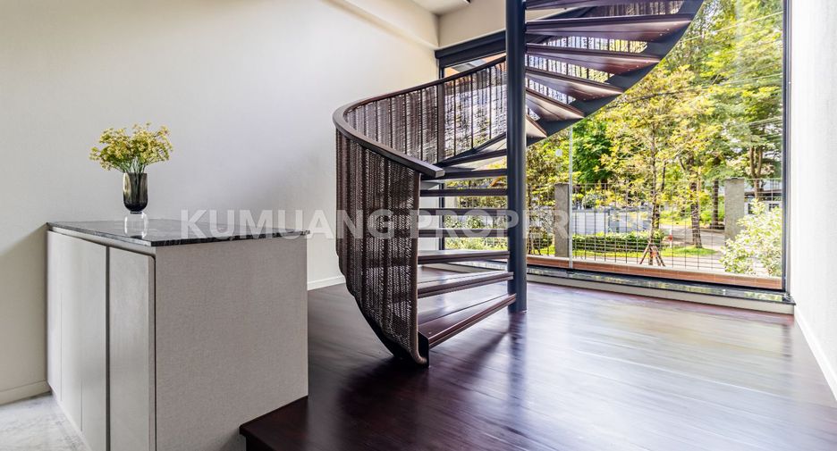 For rent and for sale 5 bedrooms house in Mueang Chiang Mai, Chiang Mai