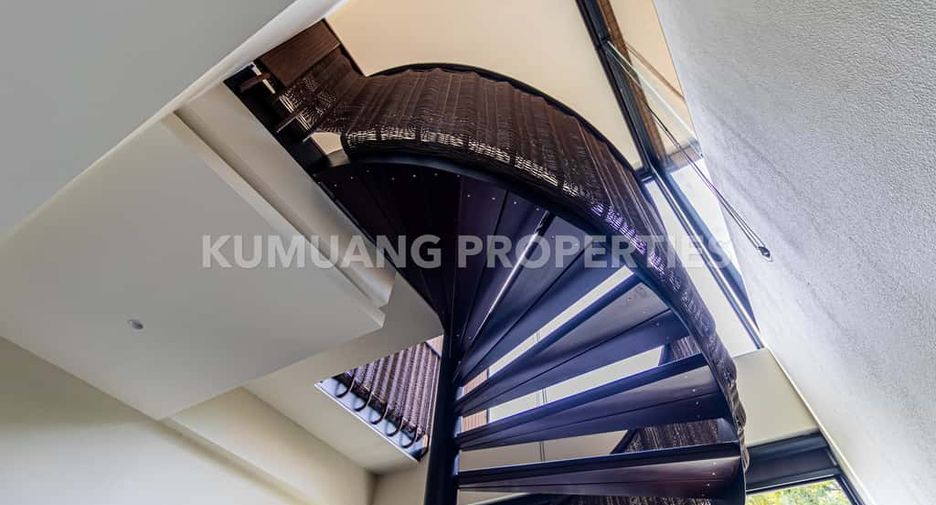 For rent and for sale 5 bedrooms house in Mueang Chiang Mai, Chiang Mai