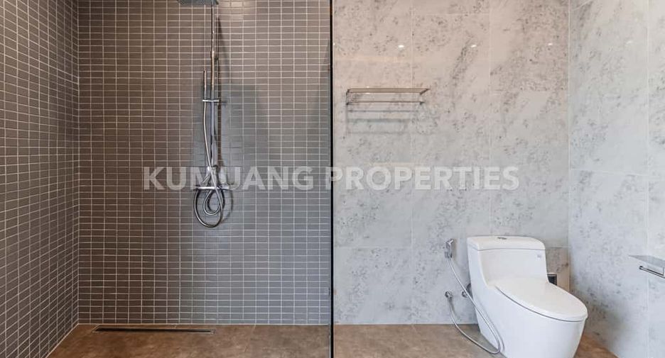 For rent and for sale 5 bedrooms house in Mueang Chiang Mai, Chiang Mai