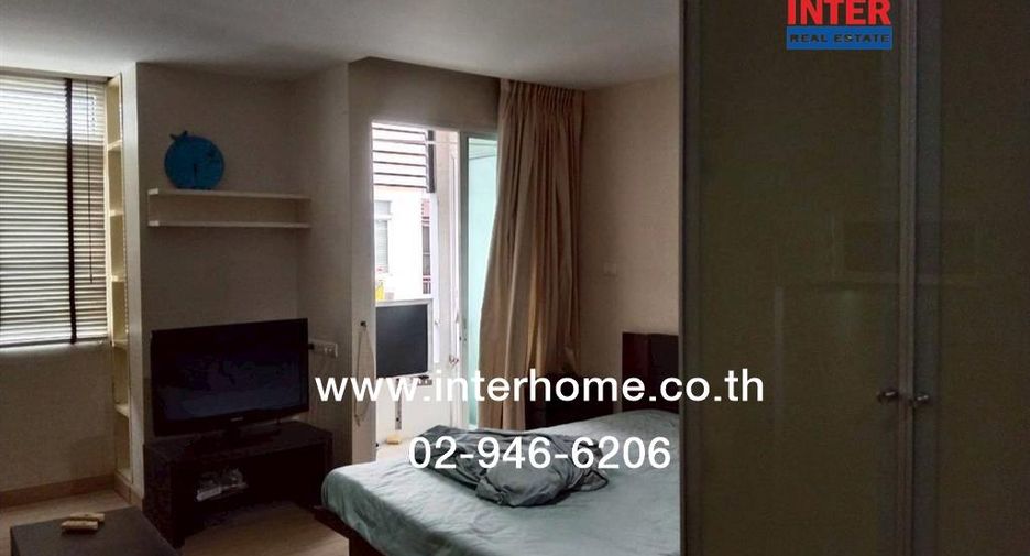 For sale 2 bedrooms condo in Wang Thonglang, Bangkok