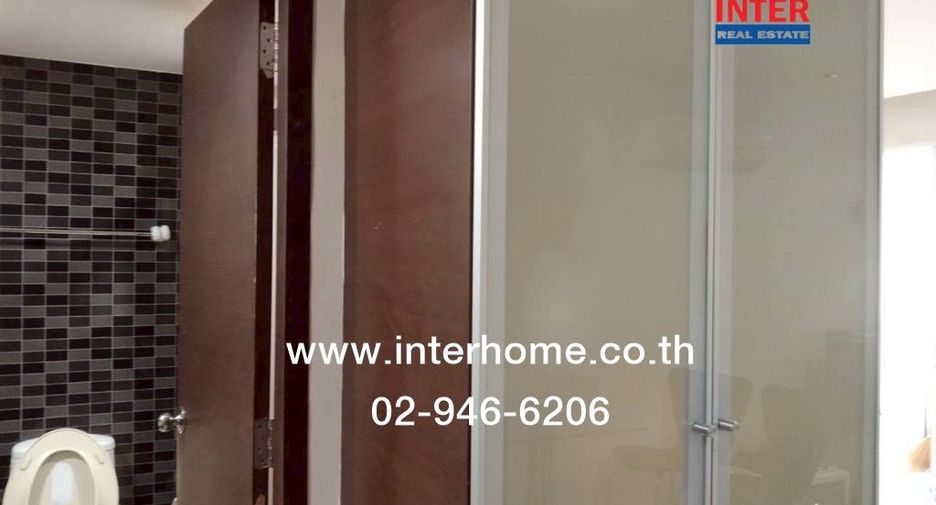 For sale 2 bedrooms condo in Wang Thonglang, Bangkok