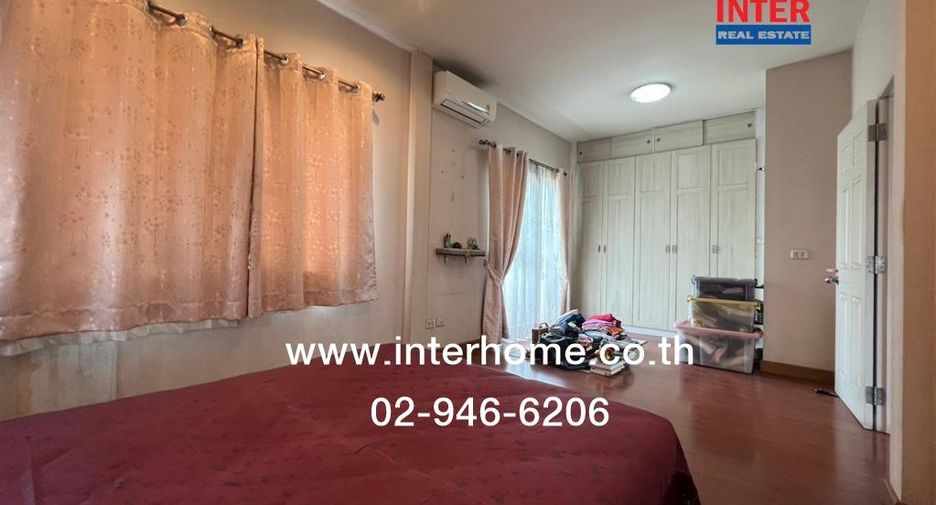Haus zum Kauf mit 3 Zimmer in Bang Kruai, Nonthaburi