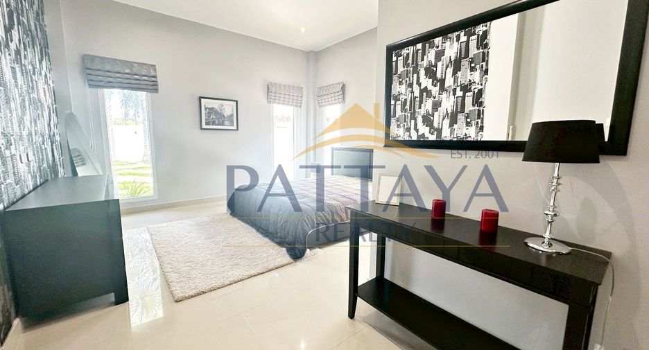 For sale 4 bedrooms house in Bang Lamung, Chonburi