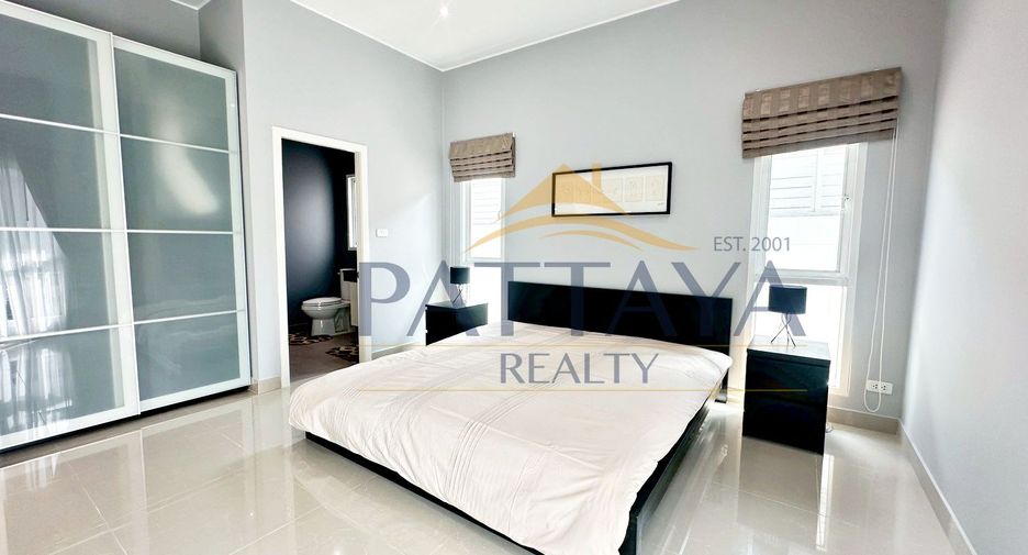 For sale 4 bedrooms house in Bang Lamung, Chonburi