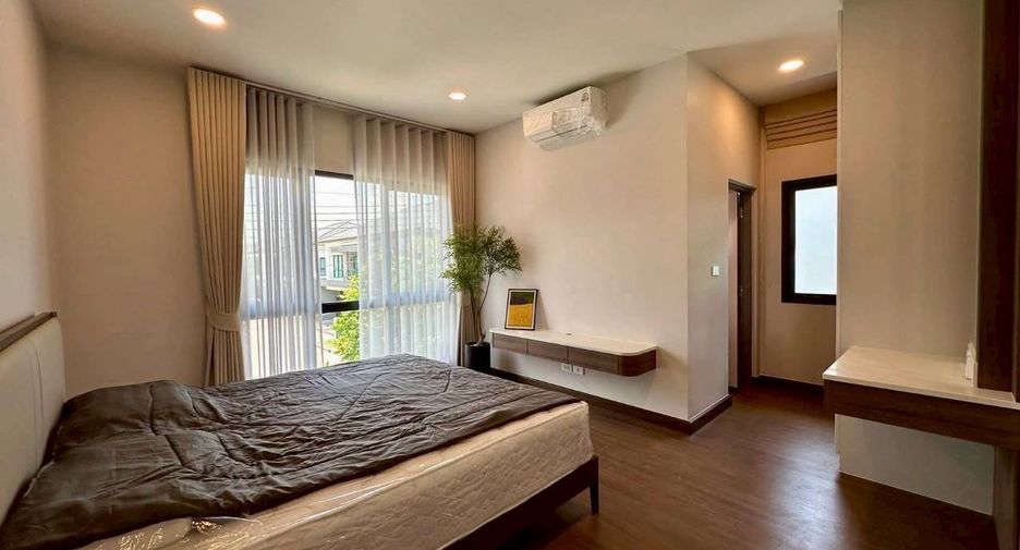 For rent 4 ベッドルーム house in Bang Phli, Samut Prakan