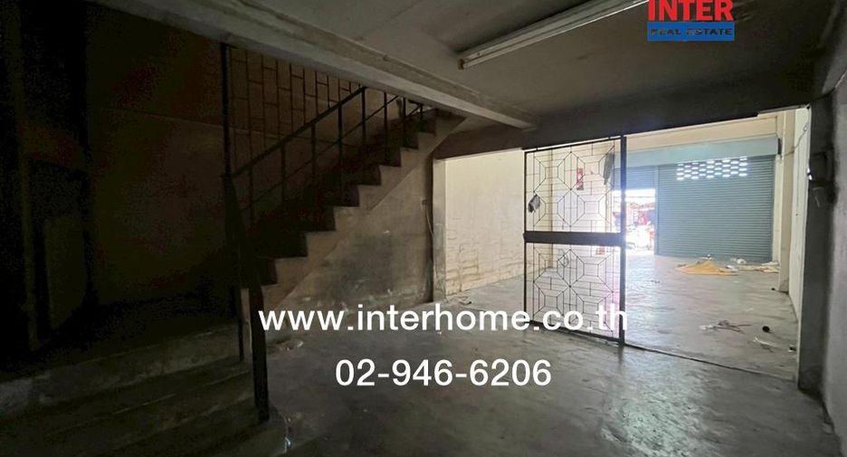 For rent and for sale 2 bedrooms retail Space in Bang Khen, Bangkok