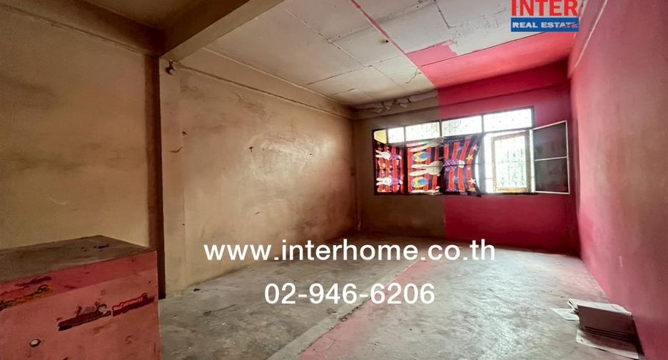 For rent and for sale 2 bedrooms retail Space in Bang Khen, Bangkok