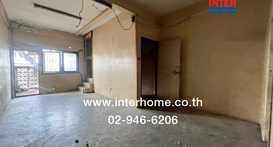 For rent and for sale 2 bedrooms retail Space in Bang Khen, Bangkok