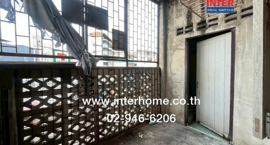 For rent and for sale 2 bedrooms retail Space in Bang Khen, Bangkok