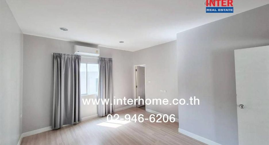 For sale 3 bedrooms townhouse in Mueang Nonthaburi, Nonthaburi
