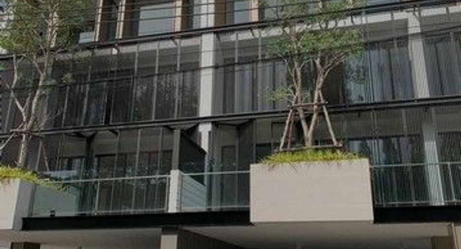 For rent 5 bedrooms office in Suan Luang, Bangkok